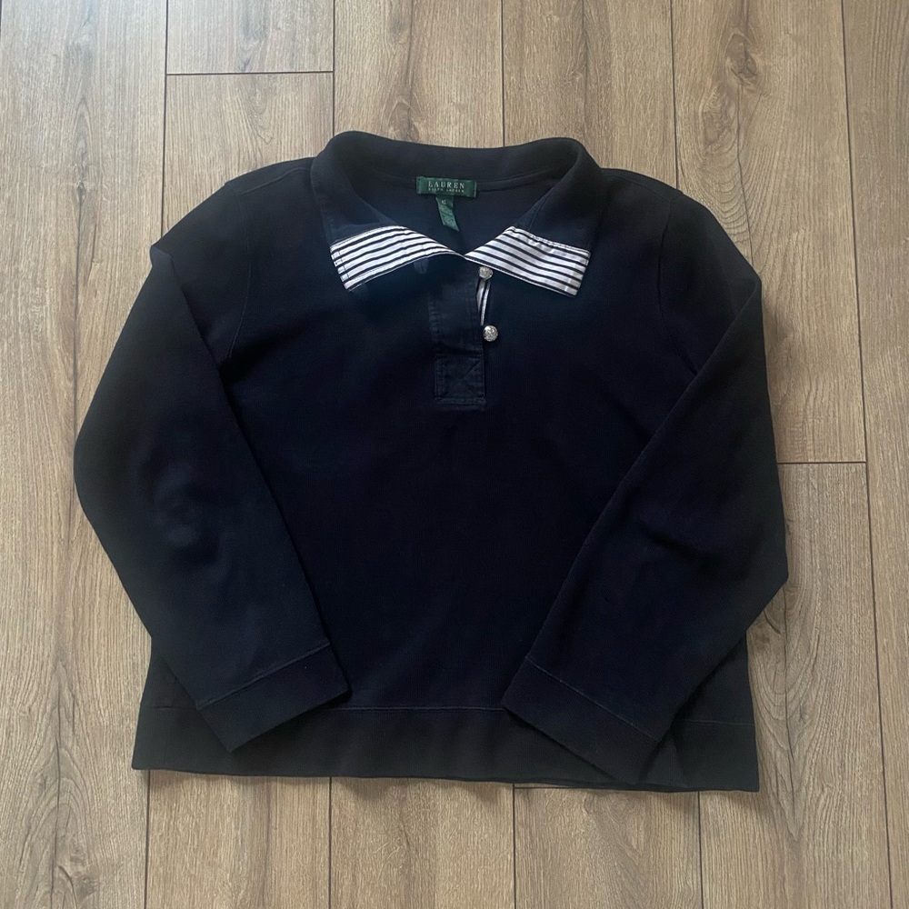 Lauren Ralph Lauren  Shirt/Sweater with Striped Collar